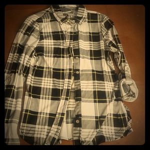 Black and white flannel button up long sleeve